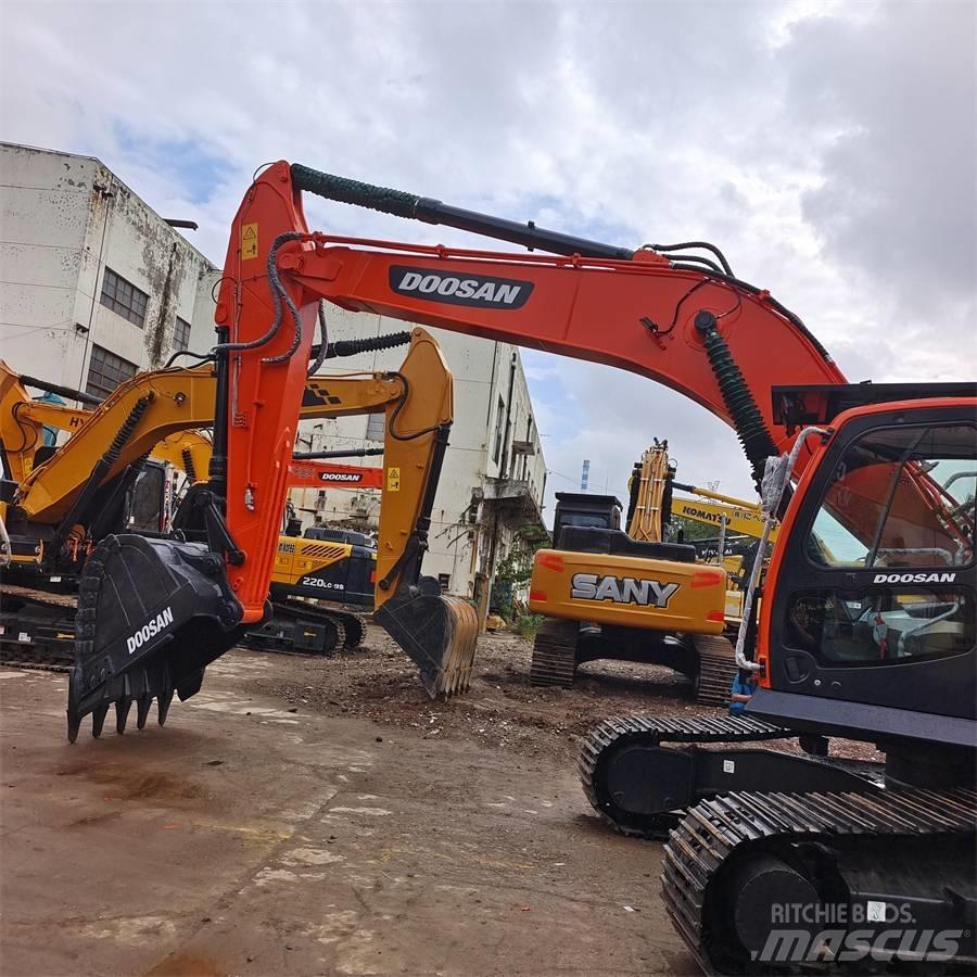 Doosan DX300 حفارات زحافة