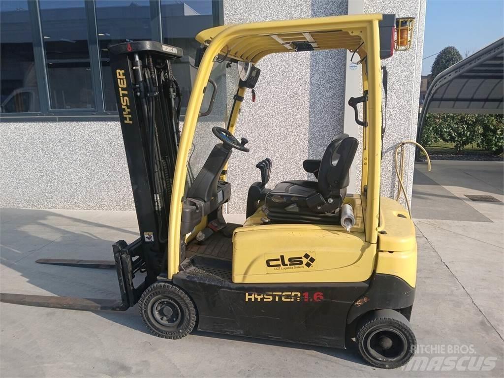 Hyster J1.6XNMWB شاحنات ذات رافعات شوكية تعمل بالكهرباء