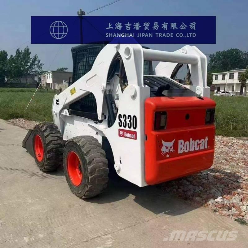 Bobcat S 330 لوادر انزلاقية التوجيه