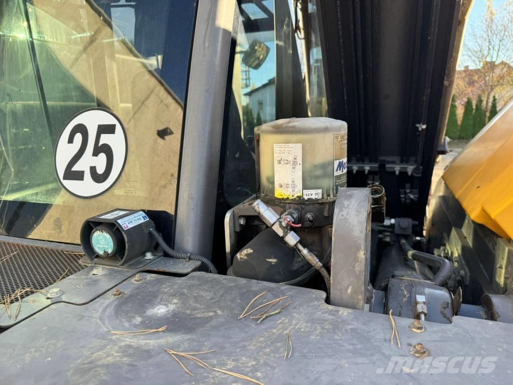 Mecalac 15 MWR حفارات بعجل