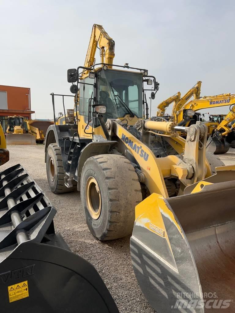 Komatsu WA 380-8 لوادر بعجل