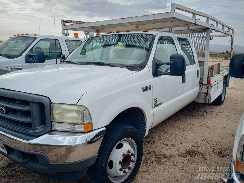 Ford F 550 XL SD شاحنات مسطحة/مفصلية الجوانب