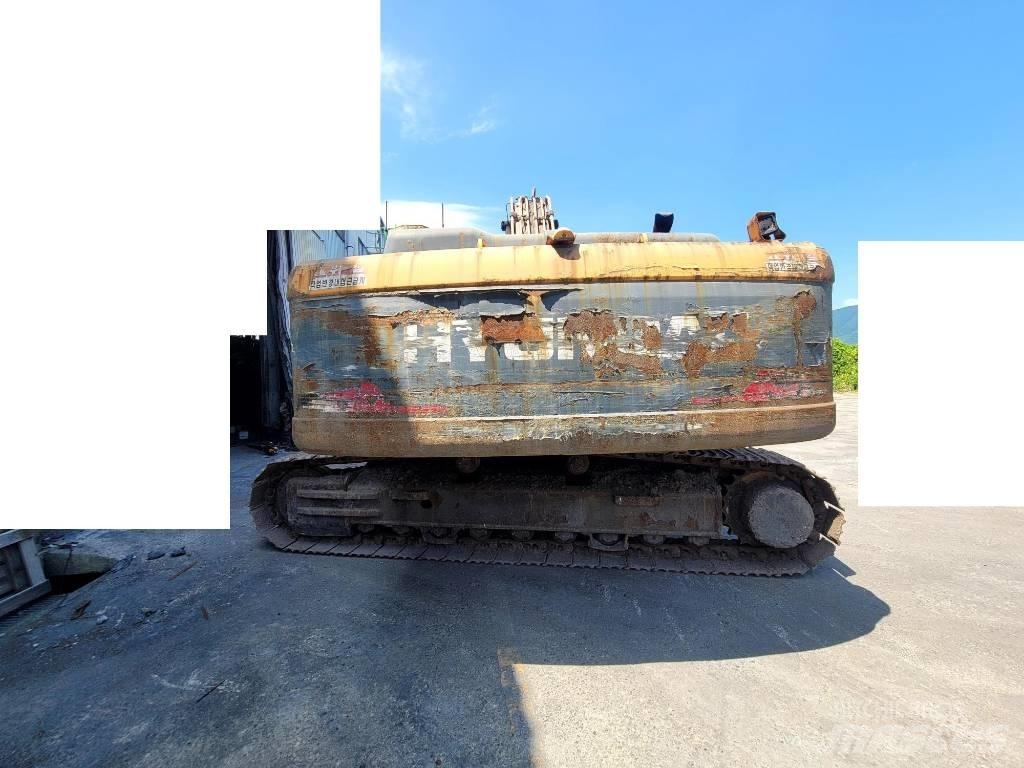 Hyundai Robex 300 LC حفارات زحافة