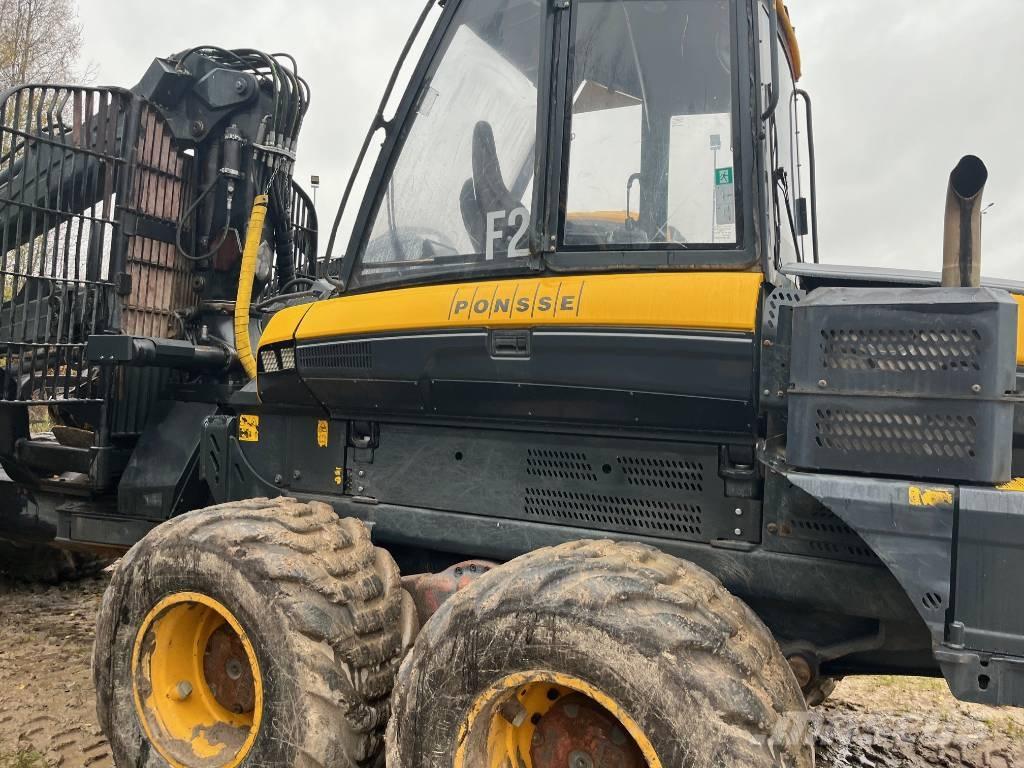 Ponsse Buffalo 8W شاحنات