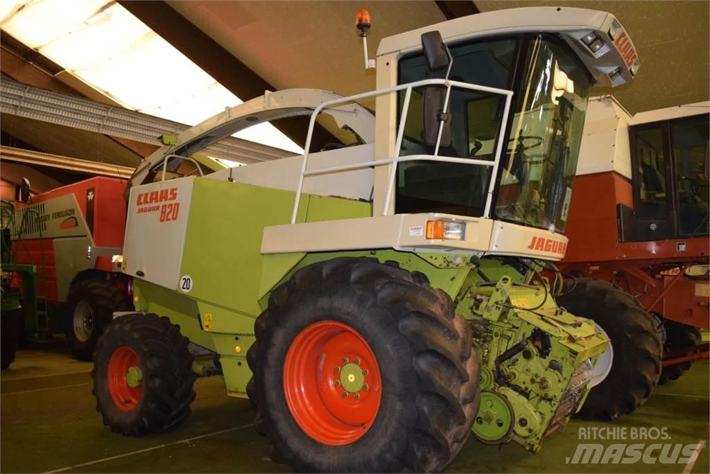 CLAAS Jaguar 820 علافات ذاتية الدفع