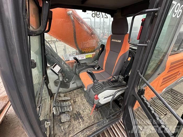 Doosan DX300LC-5 حفارات خاصة