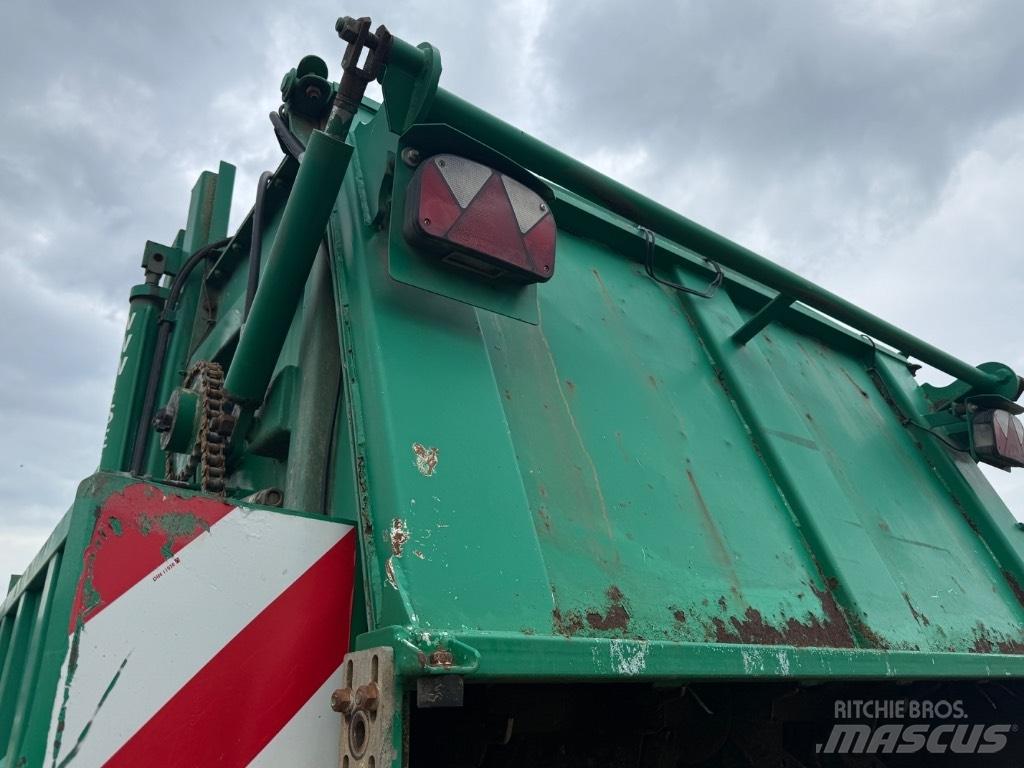 Tebbe DS 180 معدات توزيع السماد العضوي