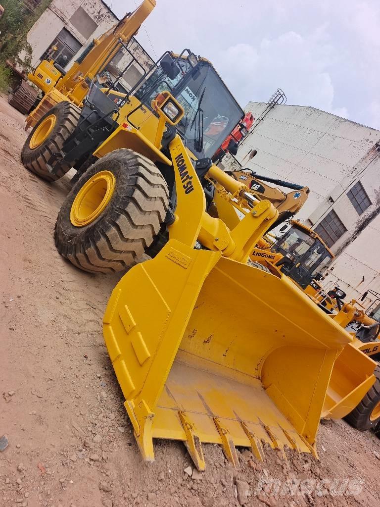 Komatsu WA 380 حفارات بعجل