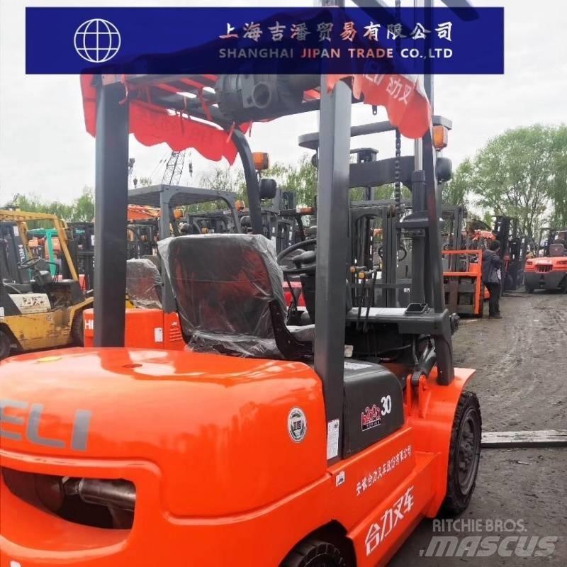 Heli H2000 30 شاحنات الديزل