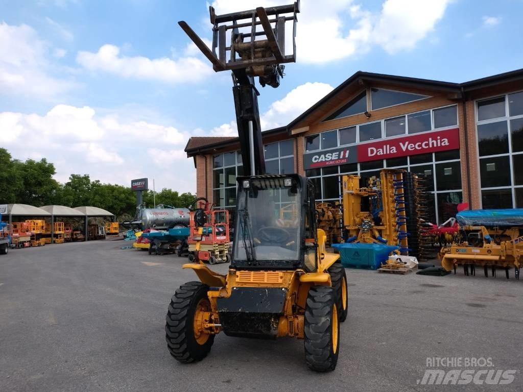 JCB 520-50 مناولات متداخلة