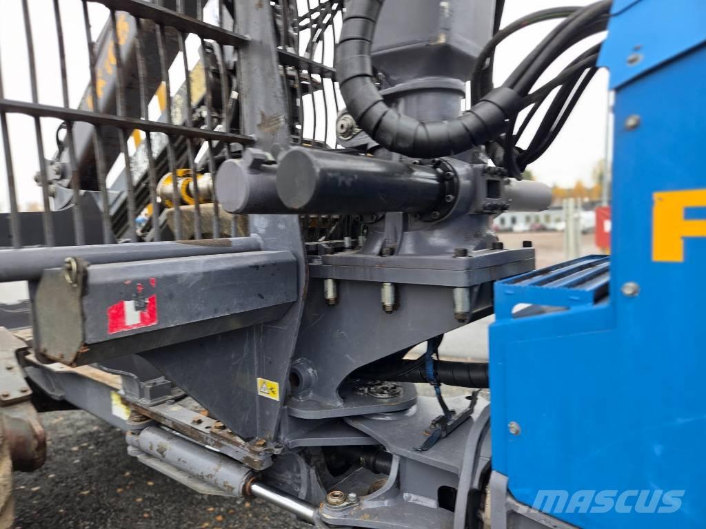 Rottne F11D شاحنات