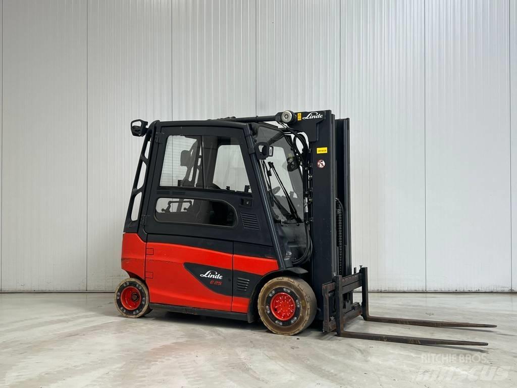 Linde E25L-01 شاحنات ذات رافعات شوكية تعمل بالكهرباء