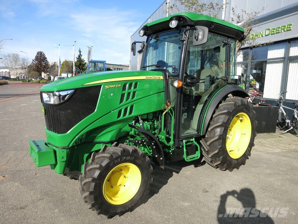 John Deere 5090GV الجرارات