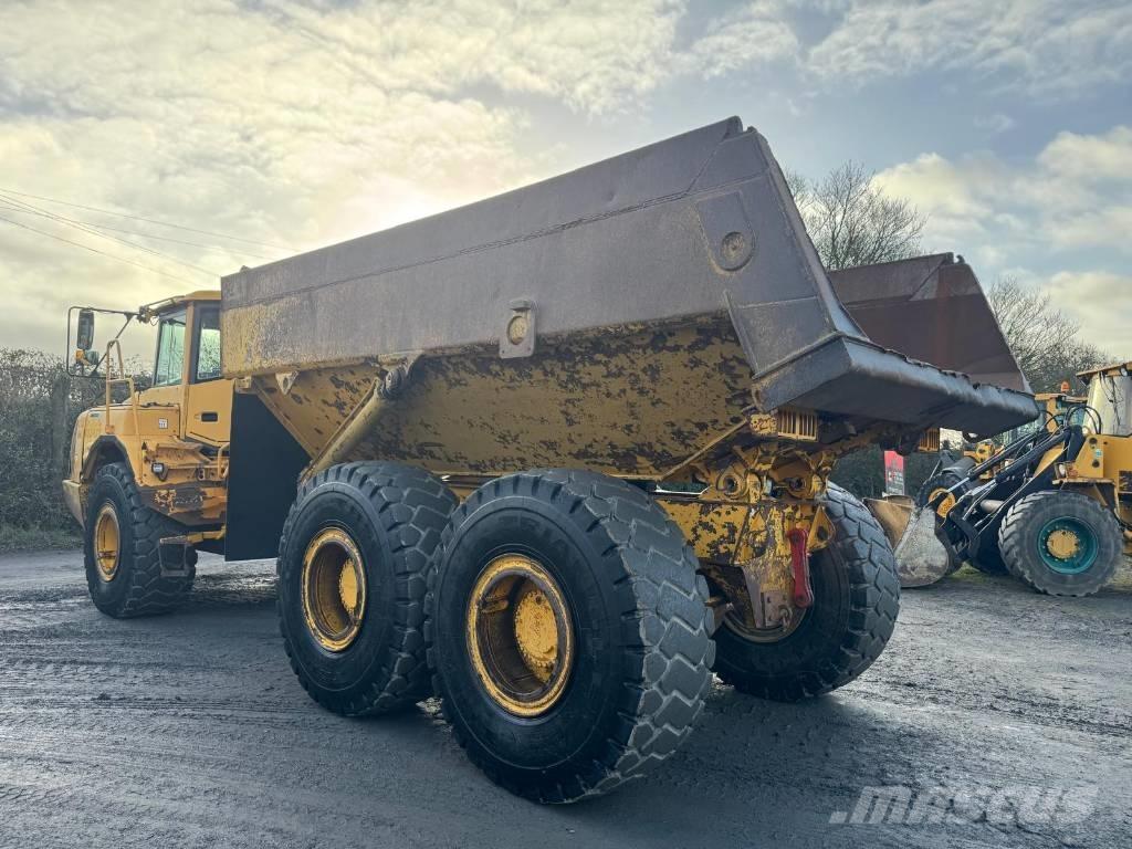 Volvo A 25 D ساحبات مفصلية