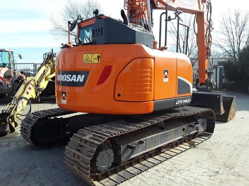 Doosan DX140LCR-5 حفارات زحافة