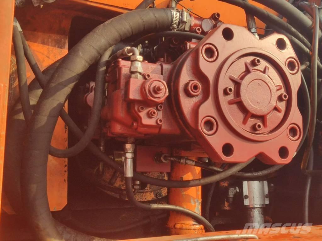 Doosan DH210W-7 حفارات بعجل
