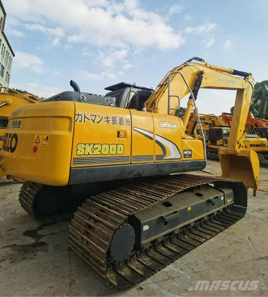 Kobelco SK 200 حفارات زحافة