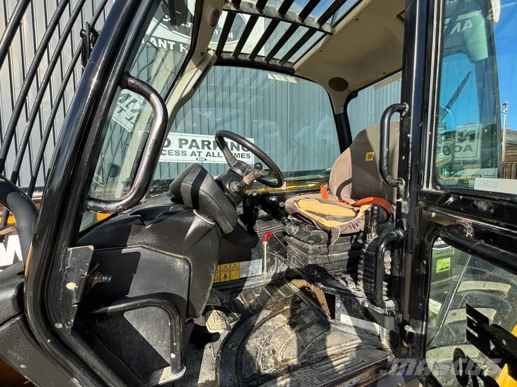 JCB 540-140 مناولات متداخلة