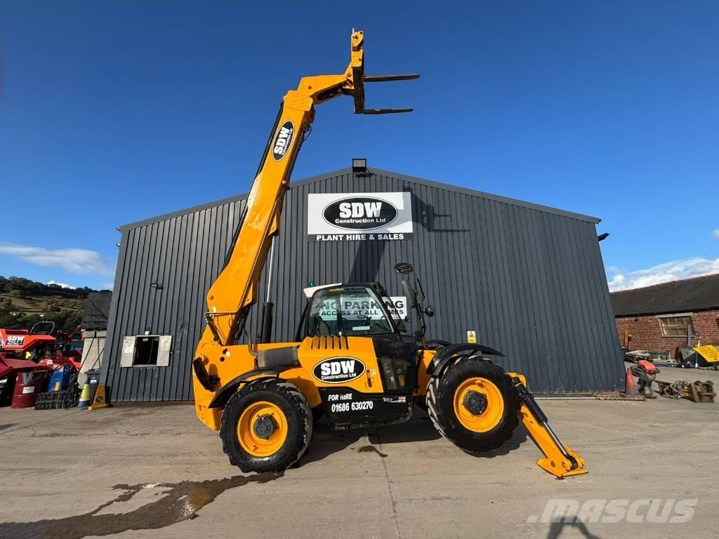 JCB 540-140 مناولات متداخلة
