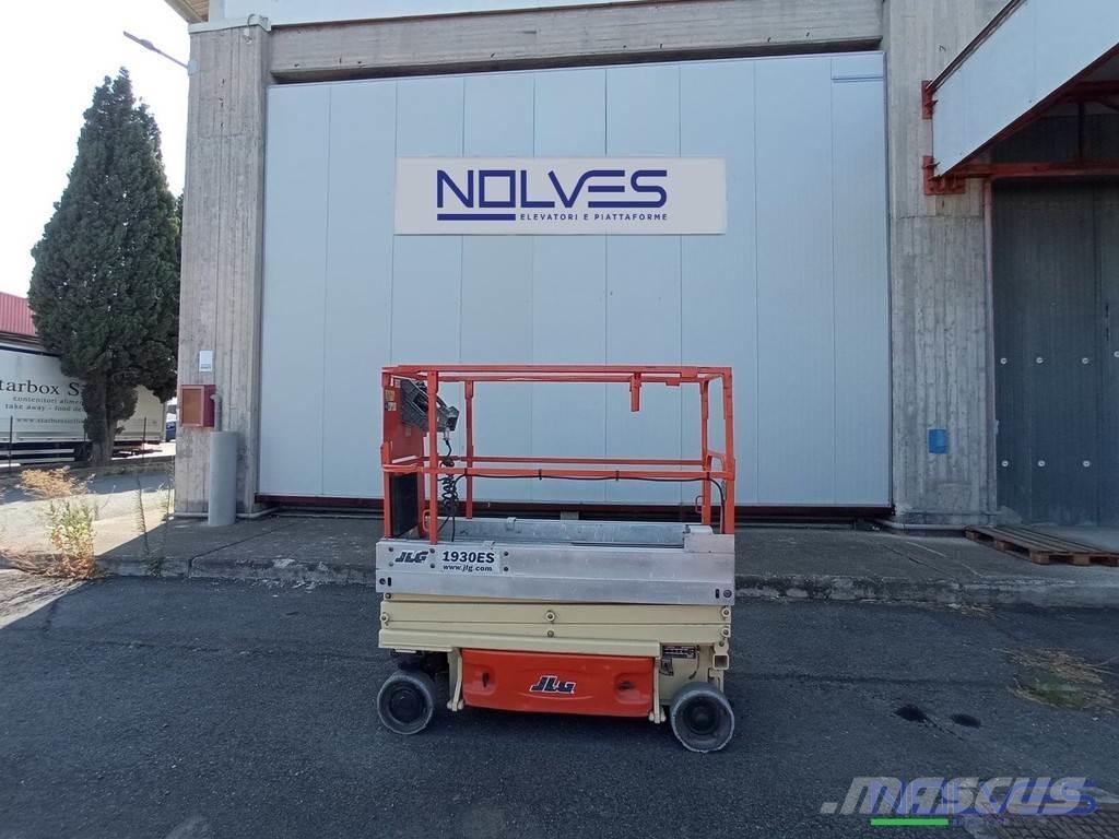 JLG 1930ES رافعات مقصية الشكل