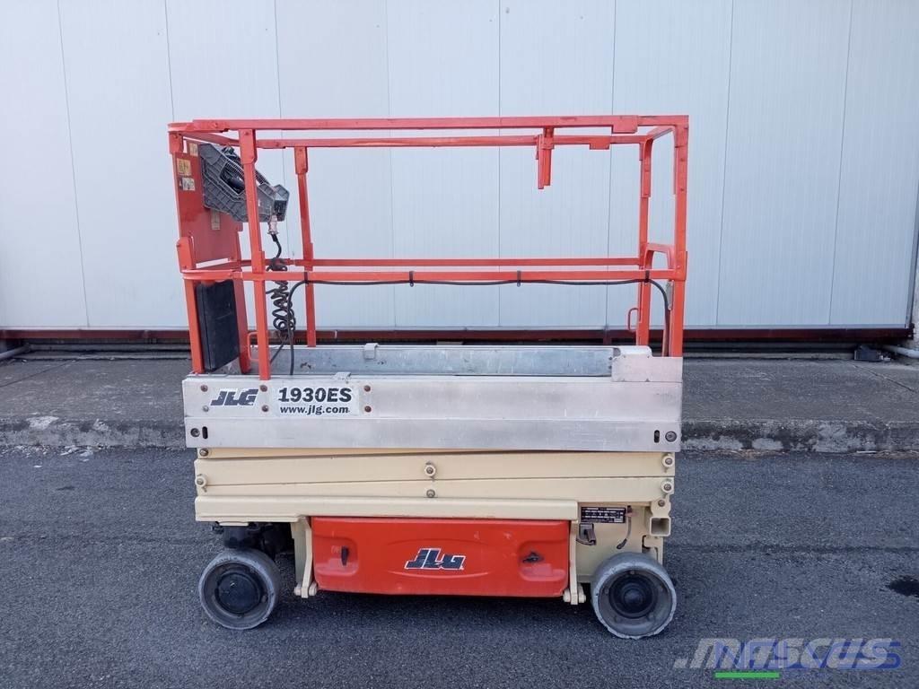 JLG 1930ES رافعات مقصية الشكل