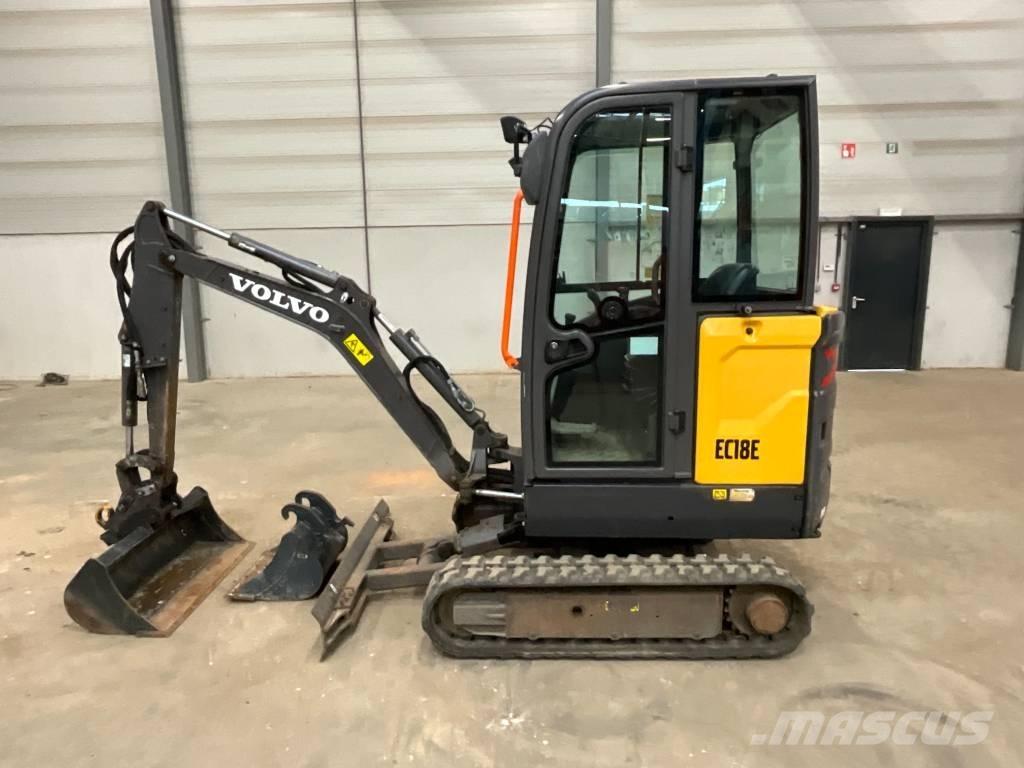 Volvo EC 18 E حفارات صغيرة أقل من 7 طن (حفارات صغيرة)