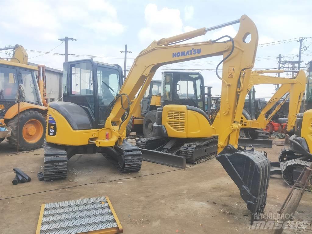 Komatsu PC 50 MR حفارات زحافة