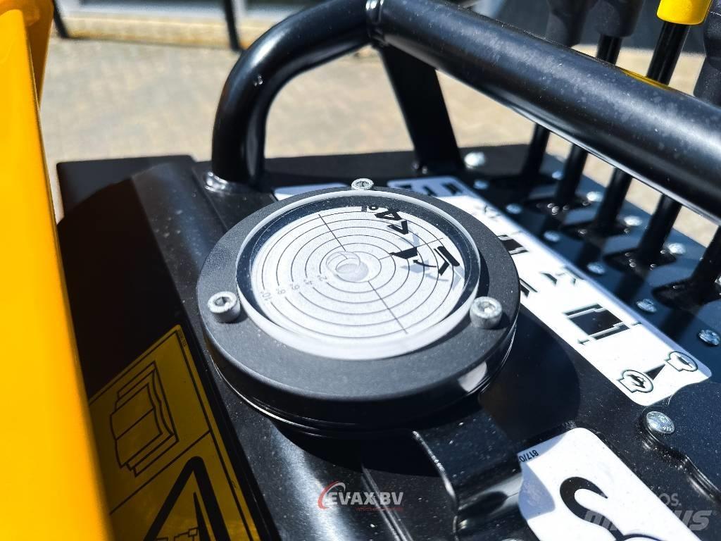 JCB HTD 5 عربات نقل قلابة مجنزرة