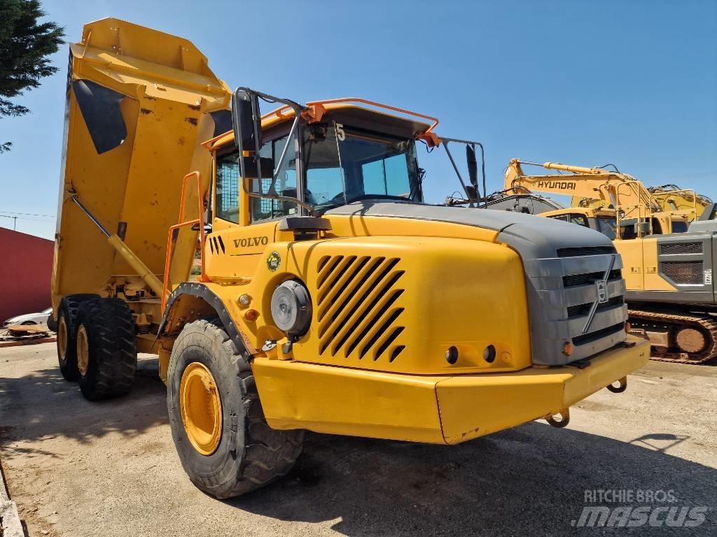 Volvo A 25 E ساحبات مفصلية