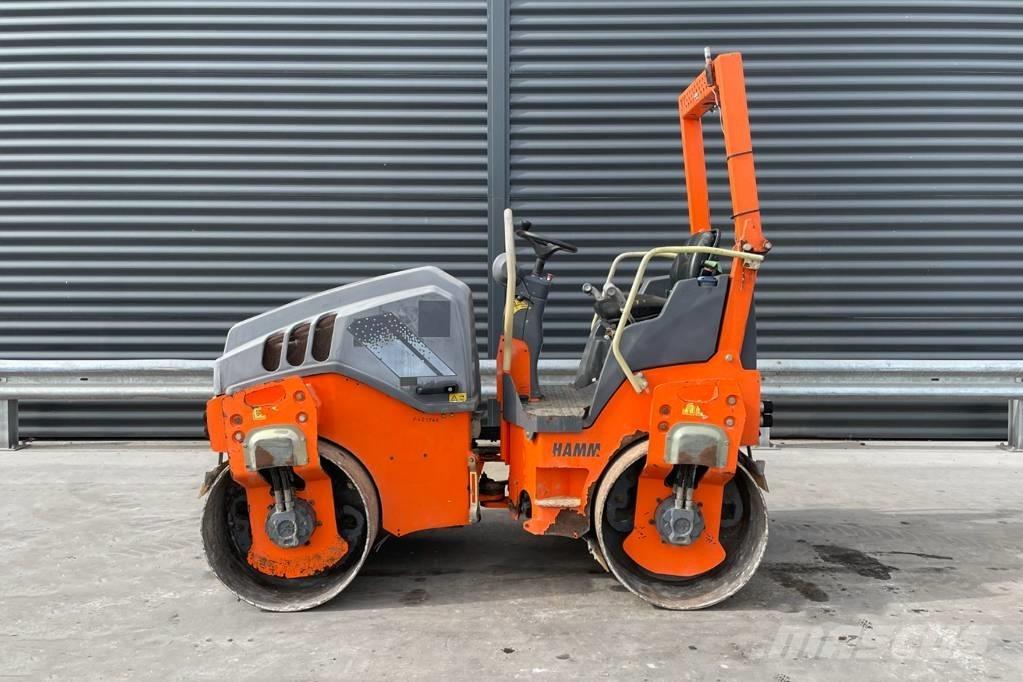 Hamm HD 12 VV مداحل ثنائية الاسطوانة