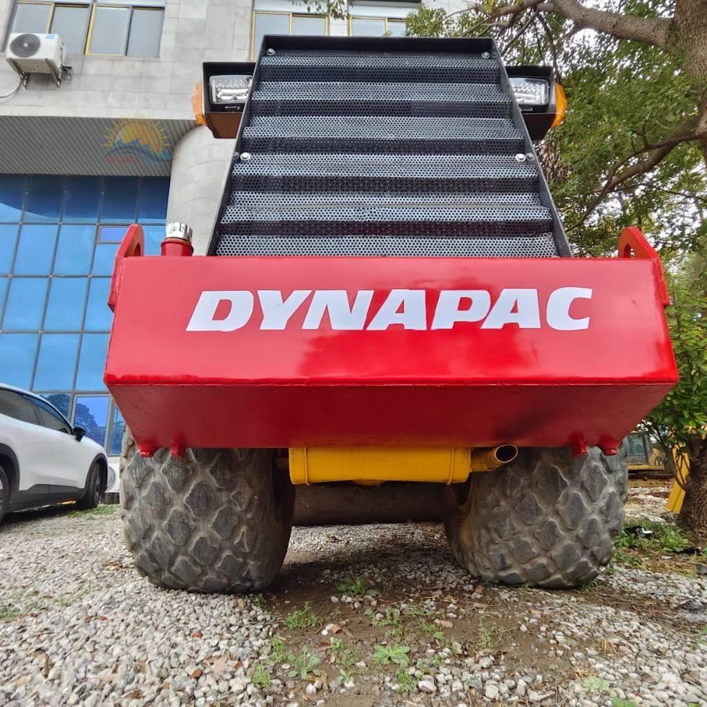 Dynapac CA 251 D مداحل أحادية الأسطوانة