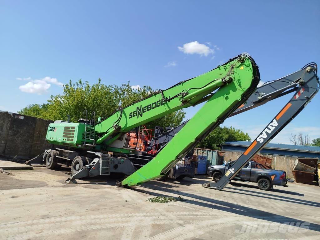 Sennebogen 830 E مناولات المخلفات / مناولات صناعية