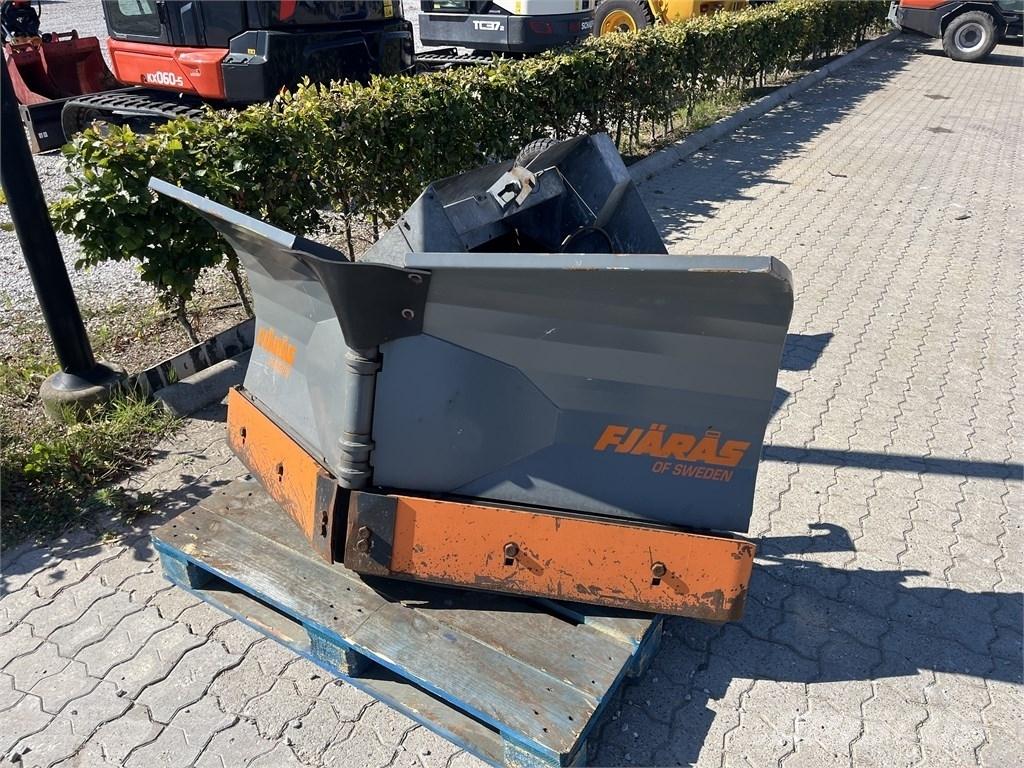 Kubota L 4240 HST جرارات مدمجة