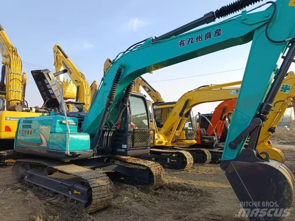 Kobelco SK140 حفارات زحافة