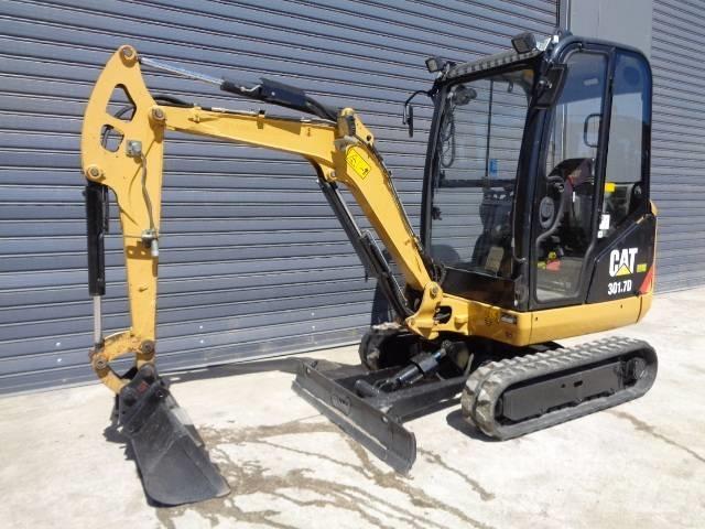 CAT 301.7 D حفارات صغيرة أقل من 7 طن (حفارات صغيرة)