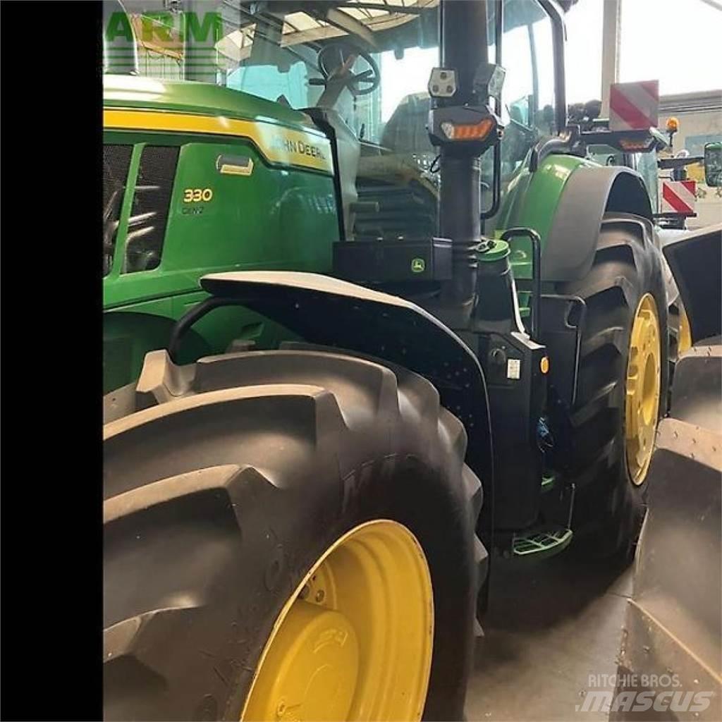 John Deere 7r 330 الجرارات