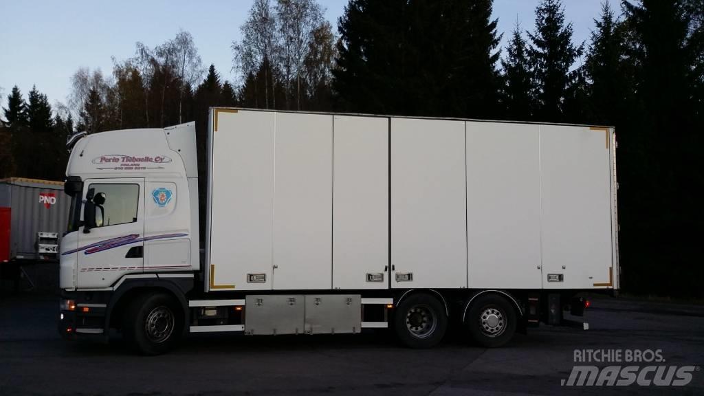 Scania R500 6x2 شاحنات ذات هيكل صندوقي