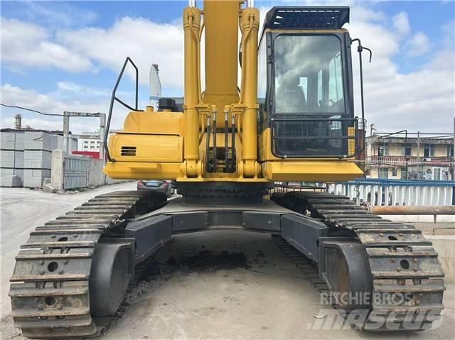 Komatsu PC 450 حفارات زحافة