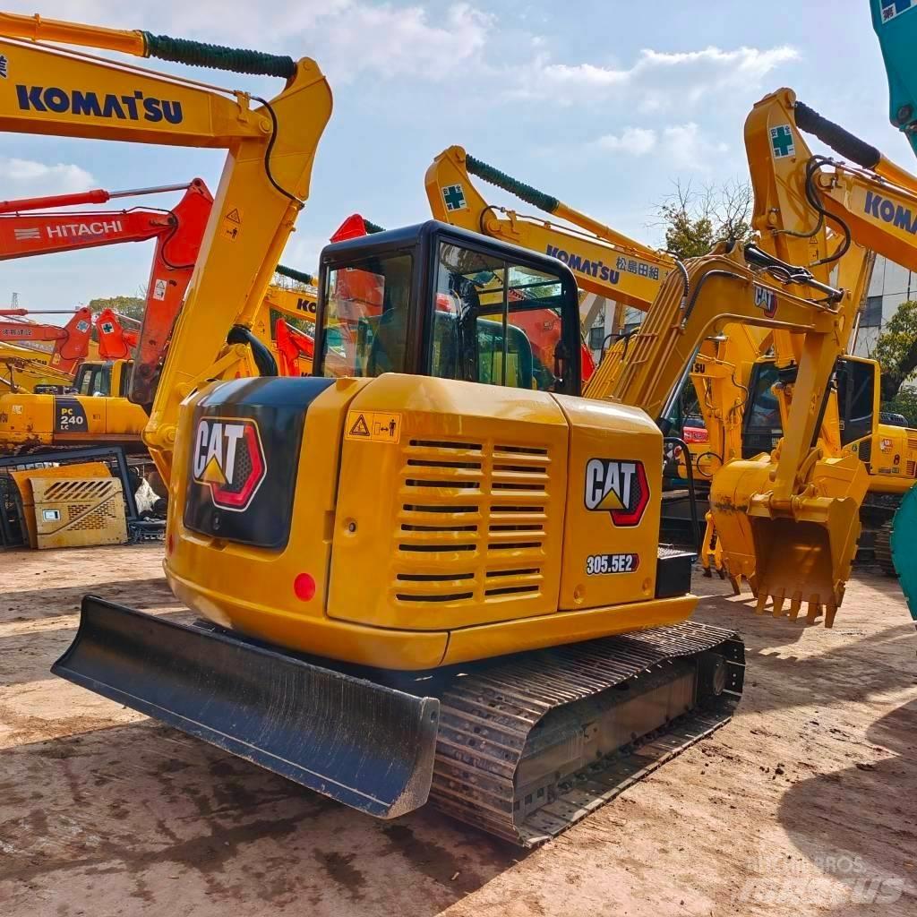 CAT 305.5 E حفارات صغيرة أقل من 7 طن (حفارات صغيرة)