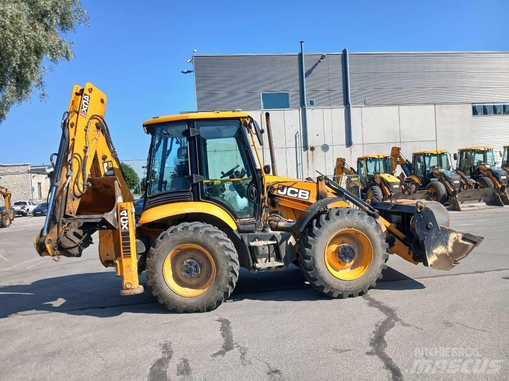 JCB 4 CX ProAEC لوادر ذات جرافات عكسية