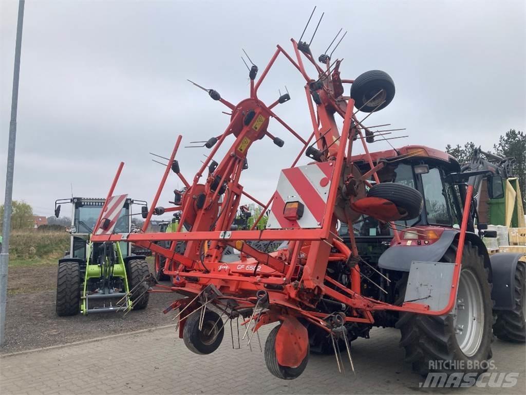 Kuhn GF 6502 مكابس وميبسات التبن