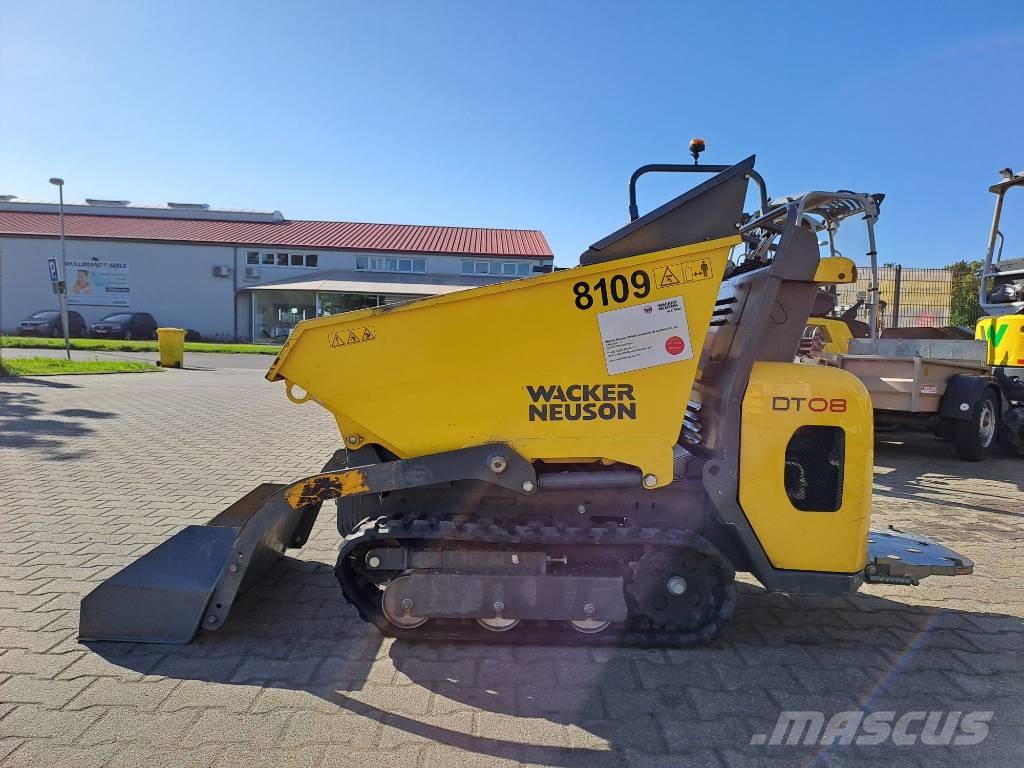 Wacker Neuson DT08 عربات نقل قلابة مجنزرة