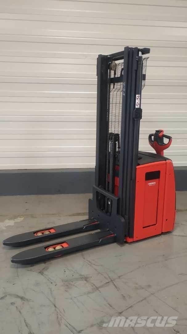 Linde L14 معدات التكديس الجوالة