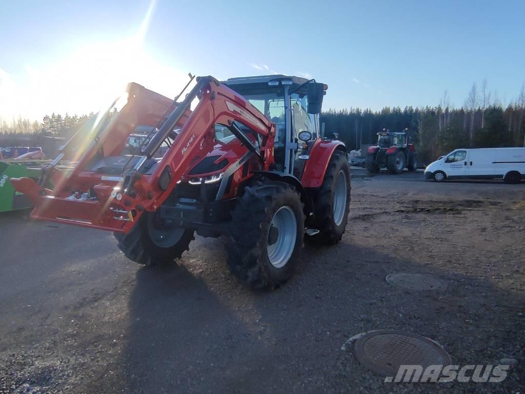 Massey Ferguson 5 S الجرارات