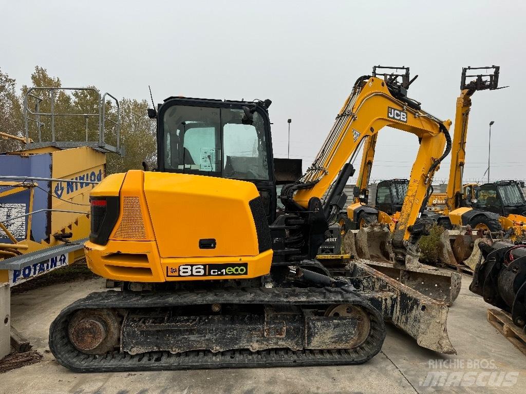 JCB 86 C-1 حفارات وسط 7 طن - 12 طن