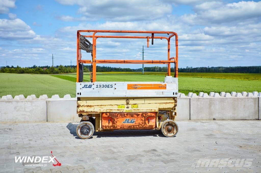 JLG 1930 ES رافعات مقصية الشكل