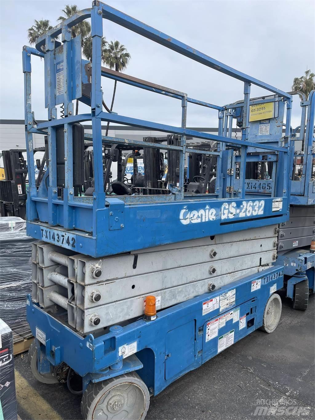 Genie GS-2632 رافعات مقصية الشكل