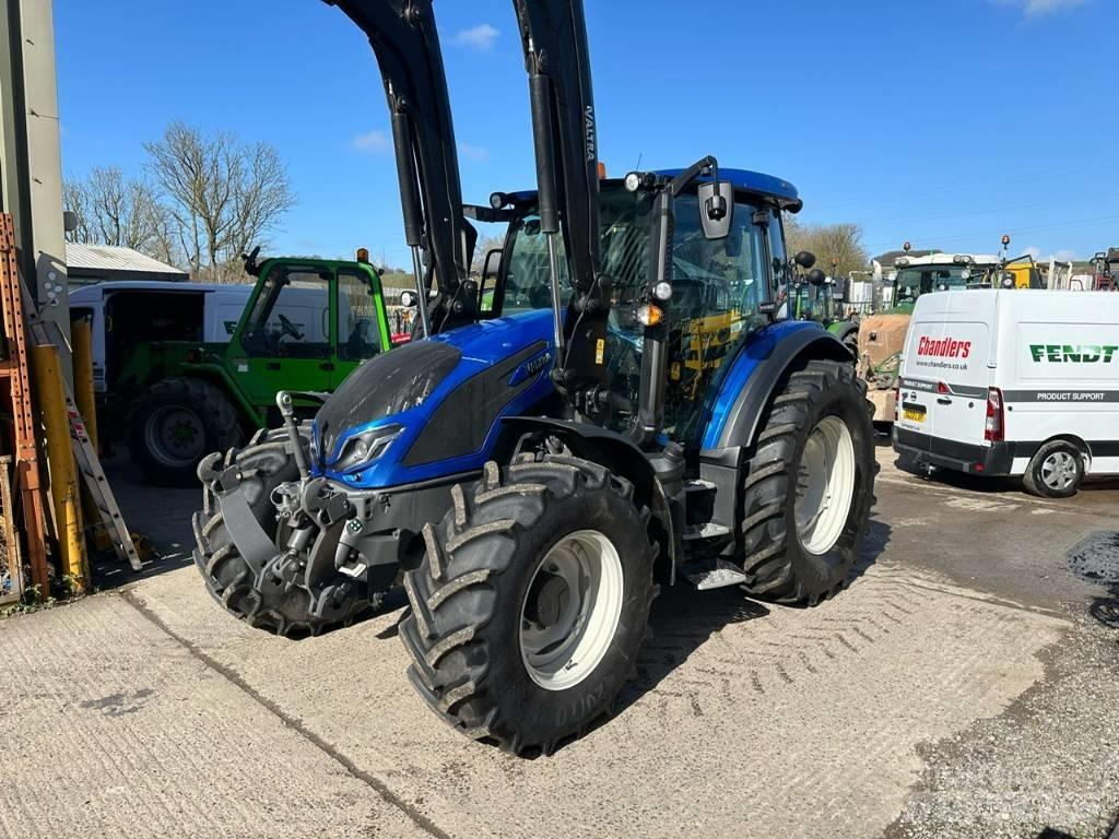 Valtra G 125 EA الجرارات