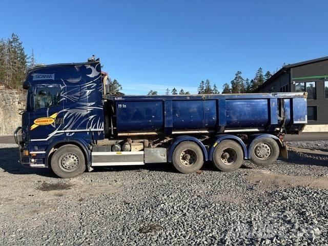 Scania R 620 8*2 شاحنات قلابة