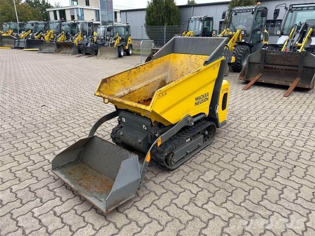 Wacker Neuson DT08 عربات نقل قلابة مجنزرة